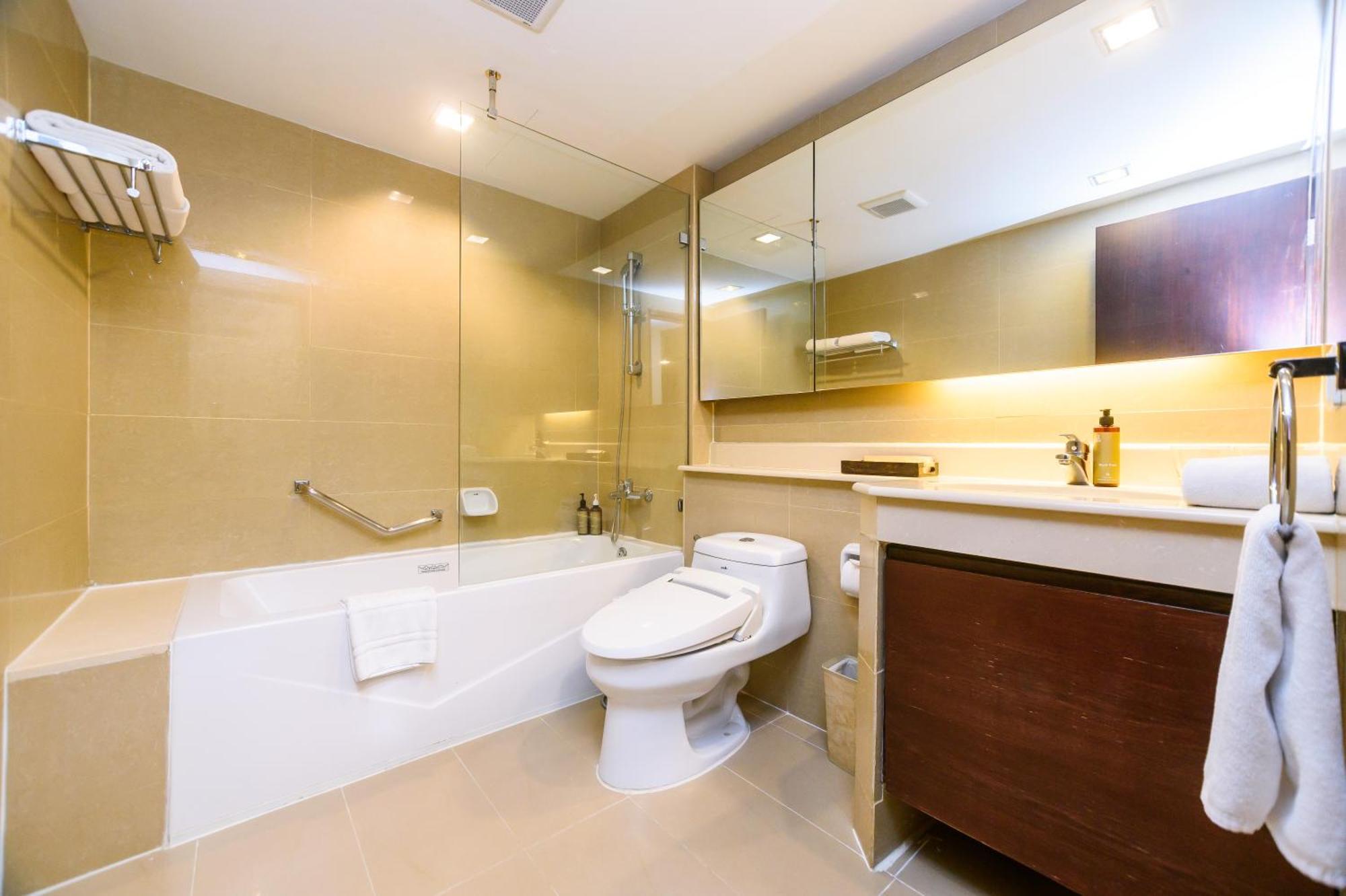 Lohas Residences Sukhumvit 2 Bangkok Zewnętrze zdjęcie